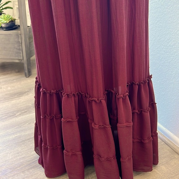 Burgundy backless maxi dress - Picture 5 of 8